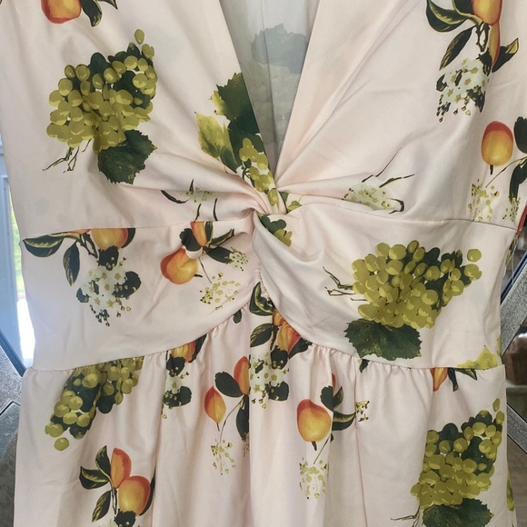 Floral Print Cream Dress - Picture 2 of 5